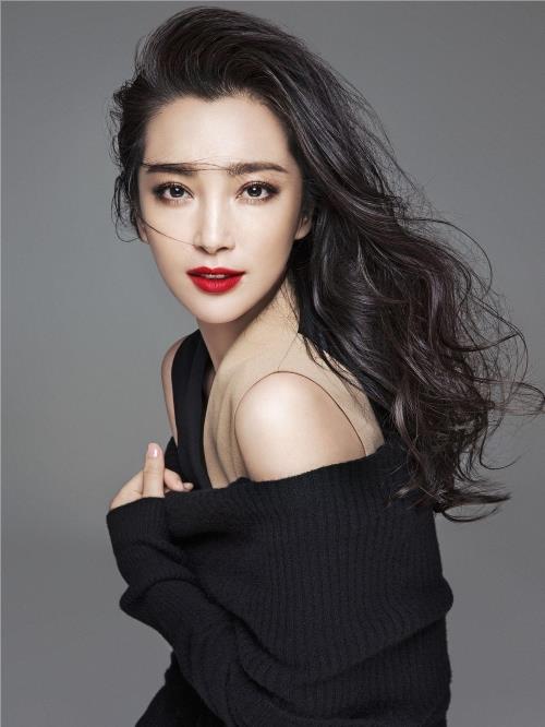 李冰冰代言費(fèi),明星代言費(fèi),李冰冰廣告代言,李冰冰明星代言,李冰冰形象代言13466609726,咨詢(xún)明星代言費(fèi)用,李冰冰廣告形象代言?xún)r(jià)格,明星肖像代言多少錢(qián)請(qǐng)聯(lián)系萬(wàn)事成傳媒。