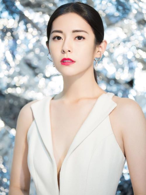 任容萱代言費(fèi),明星代言費(fèi),任容萱廣告代言,任容萱明星代言,任容萱形象代言13466609726,咨詢明星代言費(fèi)用,任容萱廣告形象代言價(jià)格,明星肖像代言多少錢請(qǐng)聯(lián)系萬(wàn)事成傳媒。