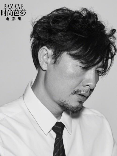 《時(shí)尚芭莎》雜志
