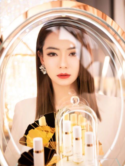 Sisley希思黎品牌大使