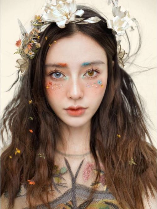 《時(shí)尚cosmo》雜志