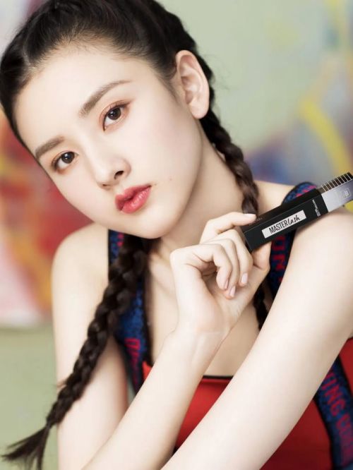 美寶蓮紐約代言