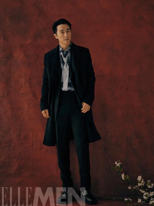 《ELLEMEN》雜志