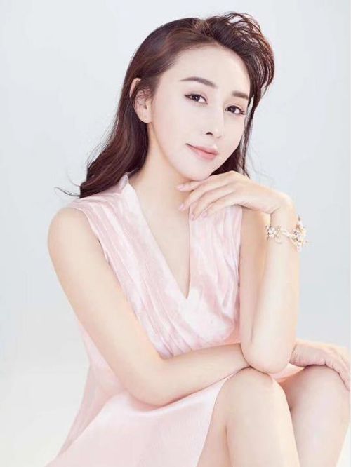 陳美行代言費,明星代言費,陳美行廣告代言,陳美行明星代言,陳美行形象代言13466609726,咨詢明星代言費用,陳美行廣告形象代言價格,明星肖像代言多少錢請聯(lián)系萬事成傳媒。