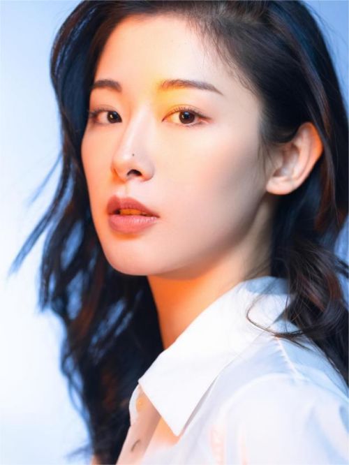 潘啟言代言費,明星代言費,潘啟言廣告代言,潘啟言明星代言,潘啟言形象代言13466609726,咨詢明星代言費用,潘啟言廣告形象代言價格,明星肖像代言多少錢請聯(lián)系萬事成傳媒。