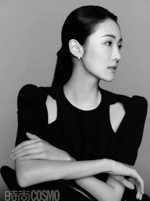 《時(shí)尚cosmo》雜志