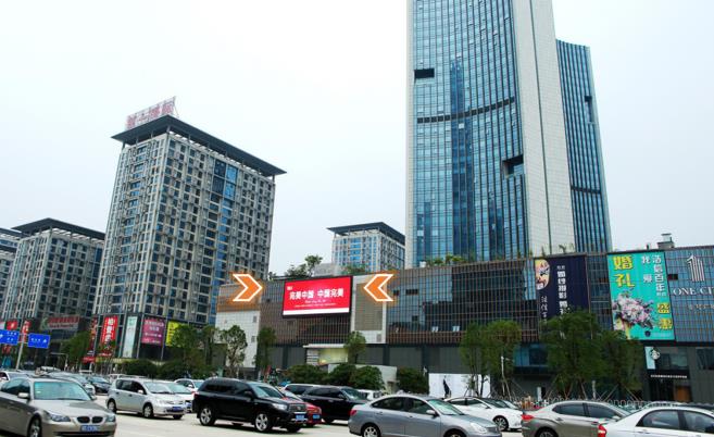 東莞鴻福路海德壹號(hào)led廣告.jpg