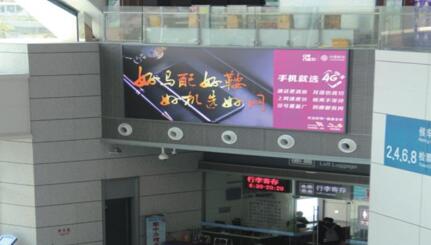 廈門高鐵燈箱廣告.jpg